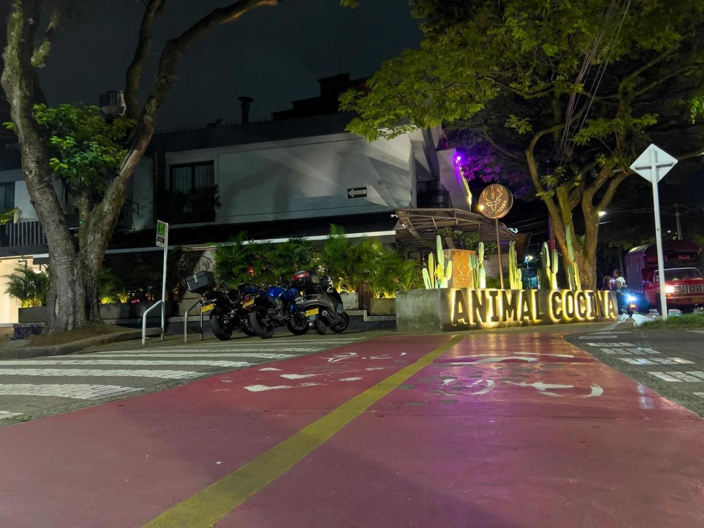 Rosa Negra Haven Cozy Stadio Aparta-Suite เมเดยิน ภายนอก รูปภาพ